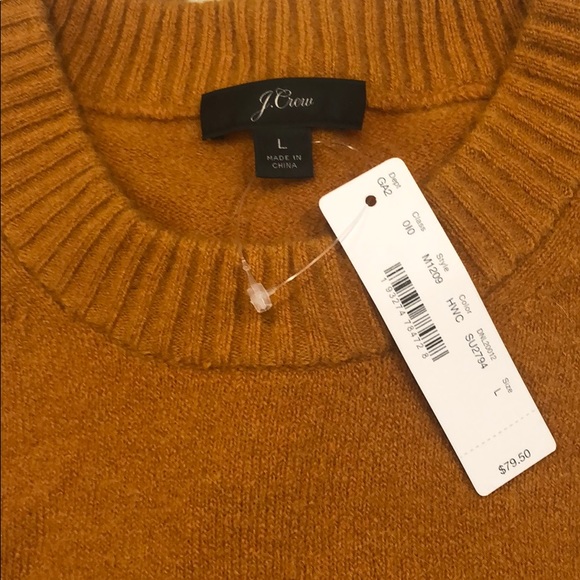 NWT J.crew Crewneck Sweater in Super Soft Yarn - Picture 6 of 6